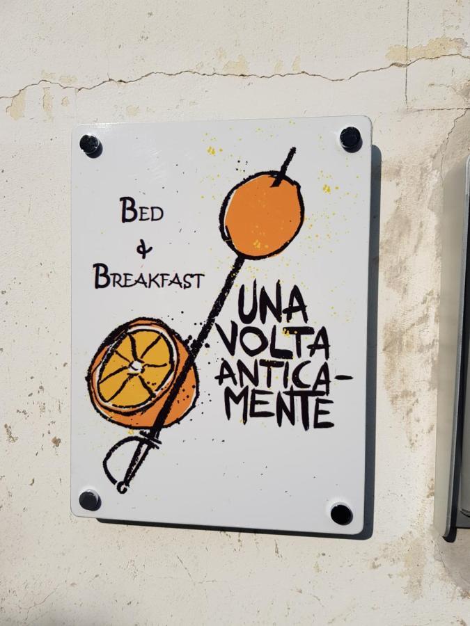 Una Volta Anticamente Cascinette Buitenkant foto