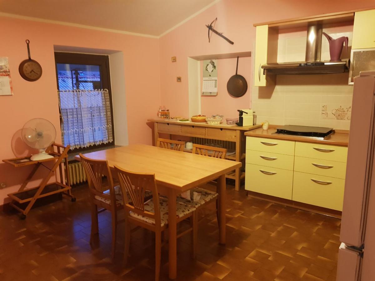 Una Volta Anticamente Cascinette Buitenkant foto